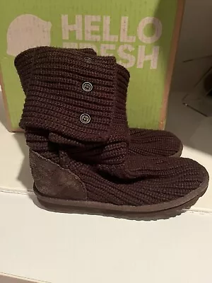 UGG Classic Cardy Tall / Fold Over Knit Boots Women's Size 6 Button Detail • $29.99