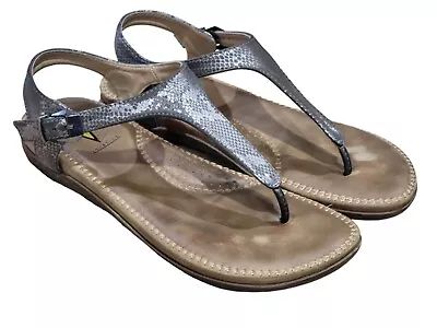 Volatile Womens Flip Flops Flat Comfort Casual Sandals  Sz 8  • $19.99