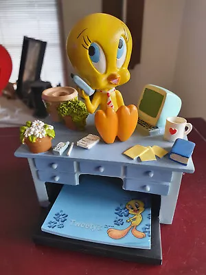 $370 • Buy Extremely Rare! Looney Tunes Tweety Avenue Of The Stars Fig Pen Holder Statue