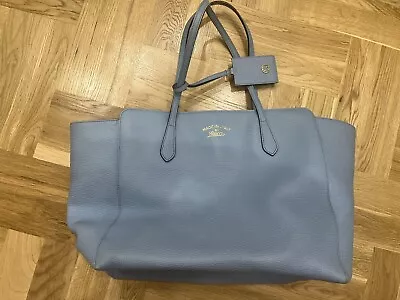 $550 • Buy GUCCI Baby Blue Leather Tote Bag