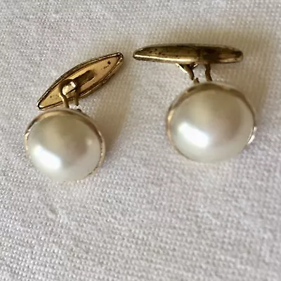 Vintage Cufflinks Elegant Faux Pearl Cufflinks Gold Tone • $5