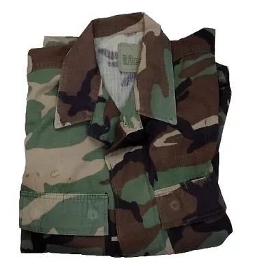 Used Military Woodland BDU Uniform Shirt Coat Camouflage Medium Regular  • $5.99