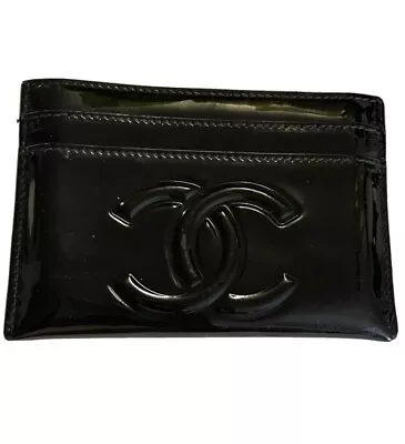 $199 • Buy AUTHENTIC Chanel Black Patent Leather Card Holder