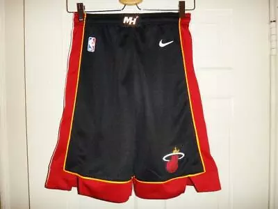 Youth Nike Miami Heat NBA Black Icon Edition Swingman Shorts XL (18/20) • $28