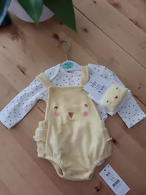 Baby Girl Bodysuits 0-3 Months Bird - 3 Pieces - Top Bodysuit Socks • £16
