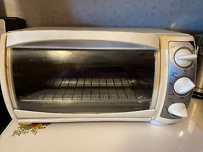 $39.99 • Buy Black And Decker Spacemaker Toaster Oven TRO910W Works Fine