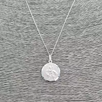 925 Sterling Silver St Christopher Pendant On 20 Inch Fine Diamond Cut Curb C... • £18.99