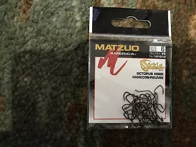 MATZUO OCTOPUS SZ.6 FISHING HOOKS 25 HOOKS PER PACK BLACK CHROME.  Great Porgie • $2.75