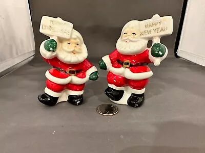 $6.99 • Buy Vintage Santas Holding Signs Christmas Salt And Pepper Shakers