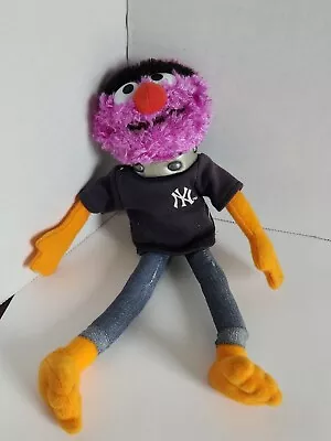 Jim Henson The Muppets New York Yankees NY 2004 Sababa Toys Plush 9 Inches • $19.95