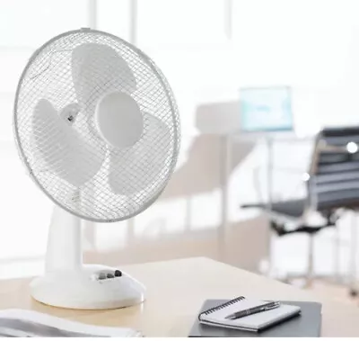 9  Oscillating Electric Desk Fan 9 Inch 2 Speed Silent Portable Home Office • £14.99