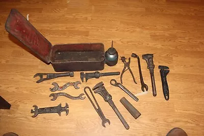 Vintage  IHC International Harvester Tractor Toolbox & Tools Tractor Wrenches • $89