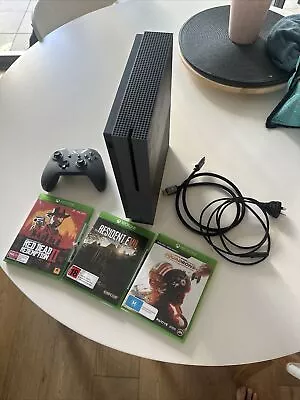 Xbox One S Limited Edition Grey 500gb Console + Controller + 3 Games • $31