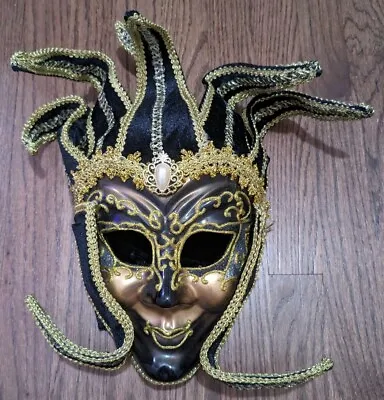 Venetian Jester Mask Black And Gold Velvet Halloween Costume  • $30
