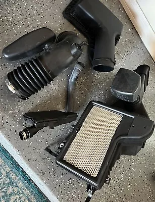 Complete Ford Mustang OEM Air Box Intake System • $155