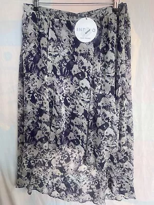 NEW M&S Size 14 Short Front Long Back Floral Midi Skirt Purple Chiffon Style • $19.26