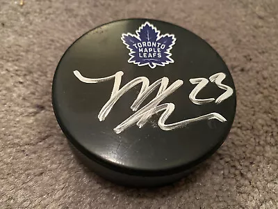Matthew Matt Knies Signed Toronto Maple Leafs Logo Hockey Puck Coa • $37.19