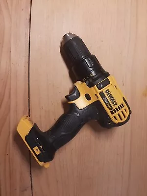 DEWALT DCD780 20V Cordless Drill/ Driver. (FOR PARTS NOT WORKING) • $6.56