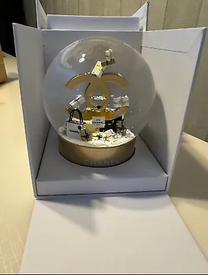 2023 Chanel Snow Perfume Globe Ball Vip Christmas Gift Limited Edition • $241.28