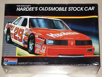 Oldsmobile NASCAR 1987 Cale Yarborough - MONOGRAM 1:24 Scale Plastic Model Kit • $34.99