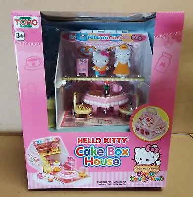 $19.99 • Buy New Sanrio Hello Kitty Playset Sweet Candy Town Cake Box House W/ Kitty & Mama