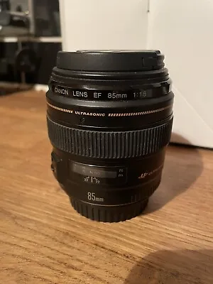 Canon EF 85mm F/1.8 USM Lens • £200