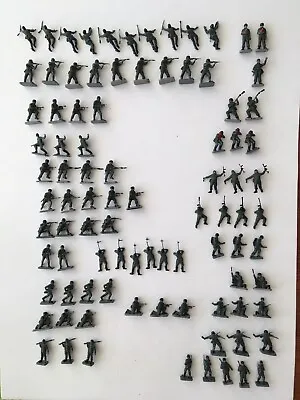 Airfix German Paratroopers Vintage Model Soldiers 1/72 H0 00 - 91 Painted Pieces • £8.99