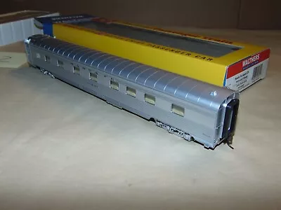 Walthers Ho 932-9005 Santa Fe Super Chief Sleeper Passenger Car + Box  #2 • $50