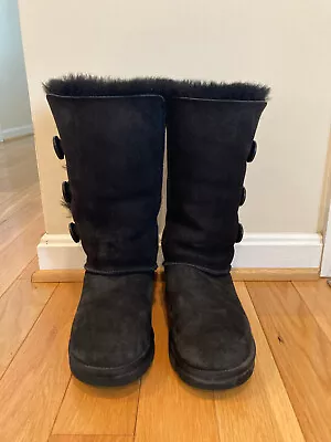 UGG Women's 1873 Bailey Button Triple Black Shearling Suede Boots Size 7 • $44