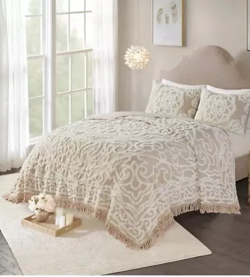 Madison Park Laetitia Tufted Cotton Chenille Medallion Comforter Set King Taupe • $48