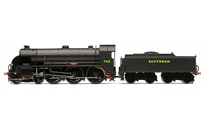 Hornby R3527 SR N15 'King Arthur' Class 4-6-0 742 'Camelot' - Era 3 • £131.99