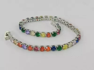 MACY'S Color Cubic Zirconia Bracelet • $14.99