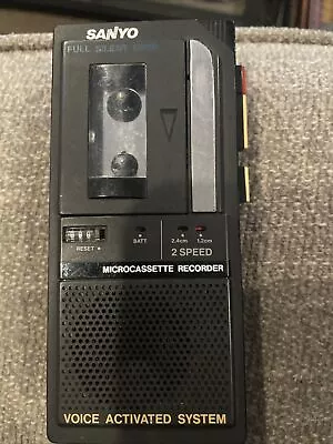 Sanyo M5495 Micro-Cassette Dictation Recorder 2 Speed Voice Activated Vintage • $10