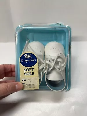 Vintage Tiny-ettes Soft Sole White Baby Infant Shoes Sz 1 • $14.99