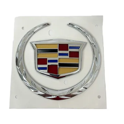 OEM NEW Rear Liftgate Hatch Crest & Wreath Emblem Badge 2015 Escalade 22814070 • $27.97