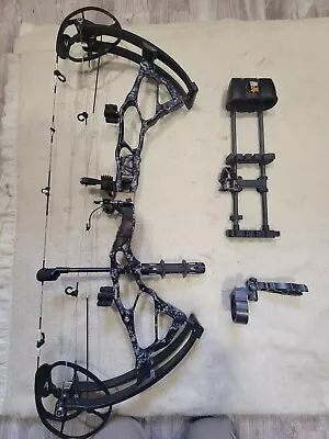 Bowtech Compound Bow Left Hand • $280