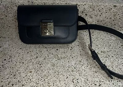 Michael Kors Sloan Editor Black Leather Small Flap Belt Bag • $49.90