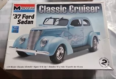 Monogram 85-0884 1937 Ford Sedan Classic Cruiser 1/24 MODEL KIT • $19.99