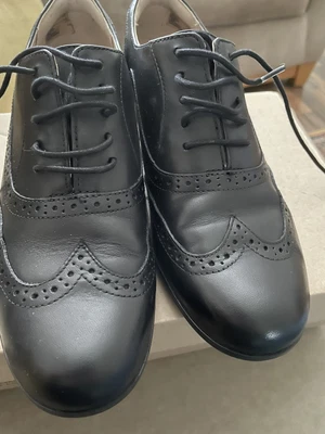 £25 • Buy Clarks Ladies Hamble Oak Black Patent Brogues Lace-up UK Size 6.5 E EU 40