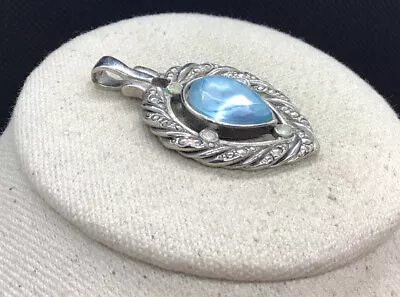 Vintage Avon Silver Tone Costume Blue Stone & Rhinestone Pendant MM478 • $5.99