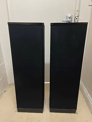 Vandersteen Model 1 Tower Speakers   • $275