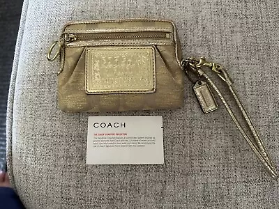 Coach Poppy Wristlet Wallet Organizer Signature Metallic With Leather Trim • $22