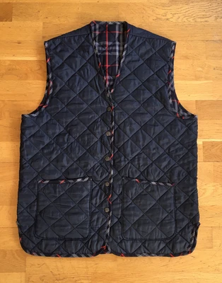 £65 • Buy Burberry London Quilted Nova Check Gilet L Riding Vest Navy