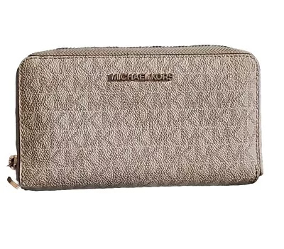 Michael Kors Large Zip Around Continental Wallet Wristlet Clutch Vanilla PInk MK • $30