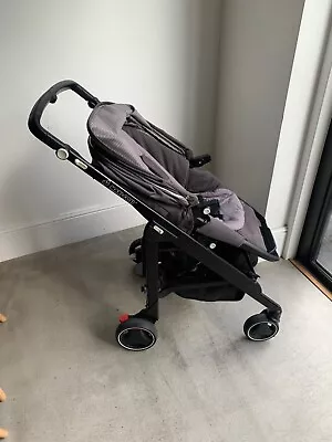 Maxi Cosi Loola 3 Pushchair - For 0mths+ / Pillow Inc / Great Condition • £150