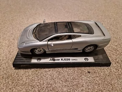 1/24 Scale Maisto Shell Classic 1992 Silver Jaguar Xj220 Diecast Model Car • £9.99