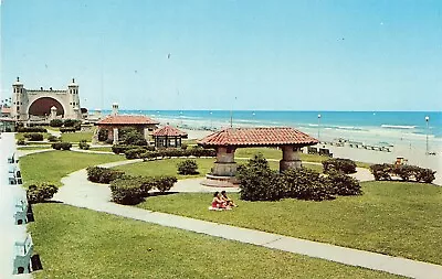 Daytona Beach Florida Postcard Ocean Front Park & Bandshell About 1960s   W3 • $4.99