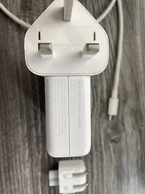 Apple 96W USB-C Power Adapter For MacBook Air/Pro • £20