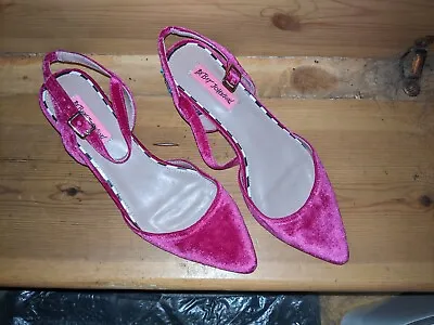 Betsey Johnson Pink Velvet With Jewelled Heels Shoes 2 Inch Heel Size 4 • £30