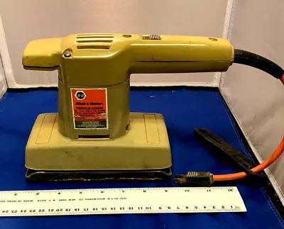 VINTAGE BLACK & DECKER 1/3 SHEET Orbital FINISHING SANDER Model 7404 TYPE 2 • $24.99